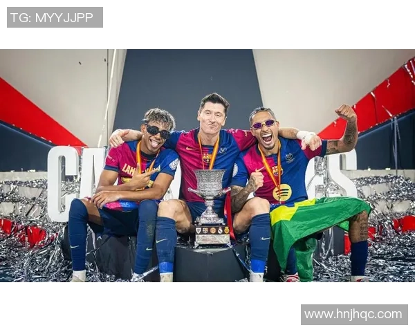 足球巨星最新风采展现 盘点各大球星赛场激情时刻和风采瞬间 足球巨星最新风采展现 盘点各大球星赛场激情时刻和风采瞬间