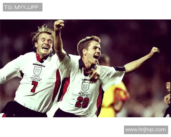 足球巨星荣耀之路：盘点历届足球球星奖项及其背后的传奇故事