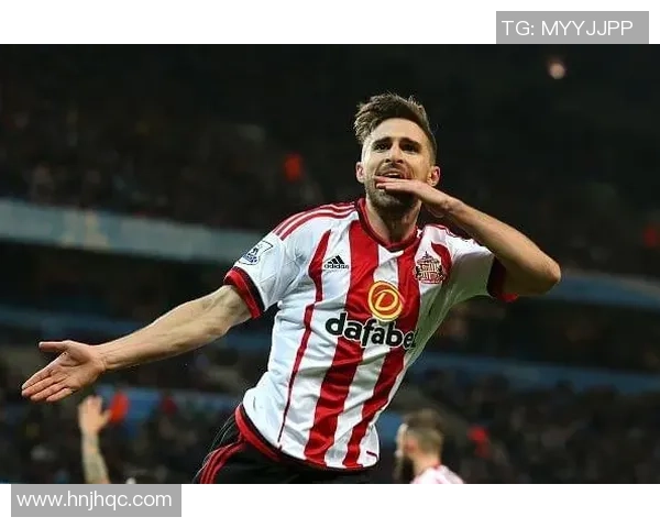 足球球星评语汇总 揭秘球场背后的精彩故事与精彩表现